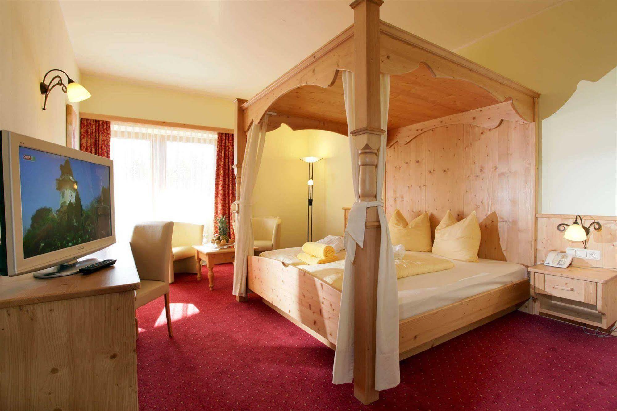 Alpenhof Brixen Hotel 4*